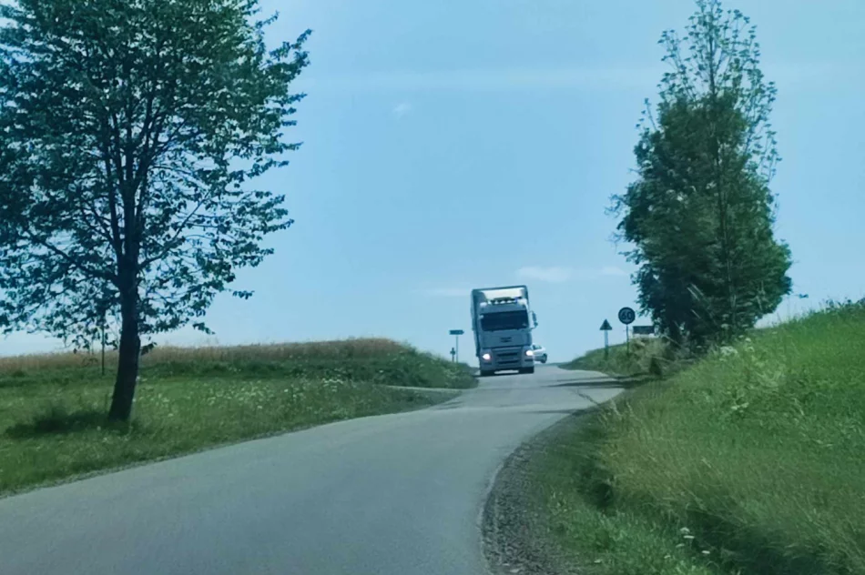 Przeładowane samochody i uskoki - problem nieformalnej obwodnicy miasta - zdjęcie 17