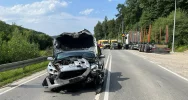 Wypadek na ulicy Lwowskiej. Są osoby poszkodowane - zdjęcie 4