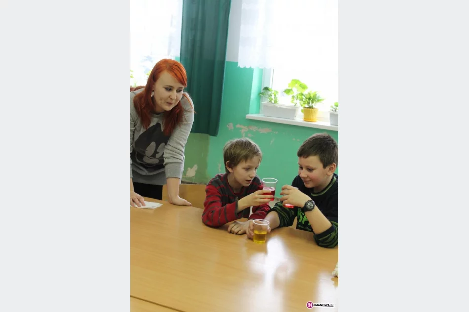 Podróż przez chemię, matematykę i fizykę - zdjęcie 4