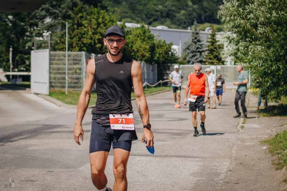 IV Bieg Górski o Złotą Paproć Prezesa Firmy JONIEC - zdjęcie 6