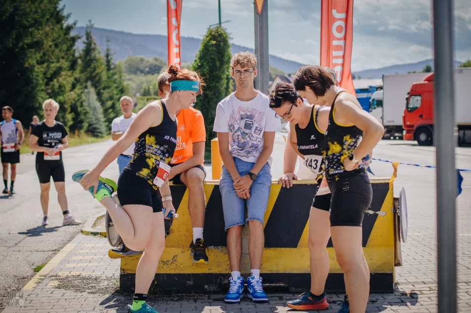 IV Bieg Górski o Złotą Paproć Prezesa Firmy JONIEC - zdjęcie 9