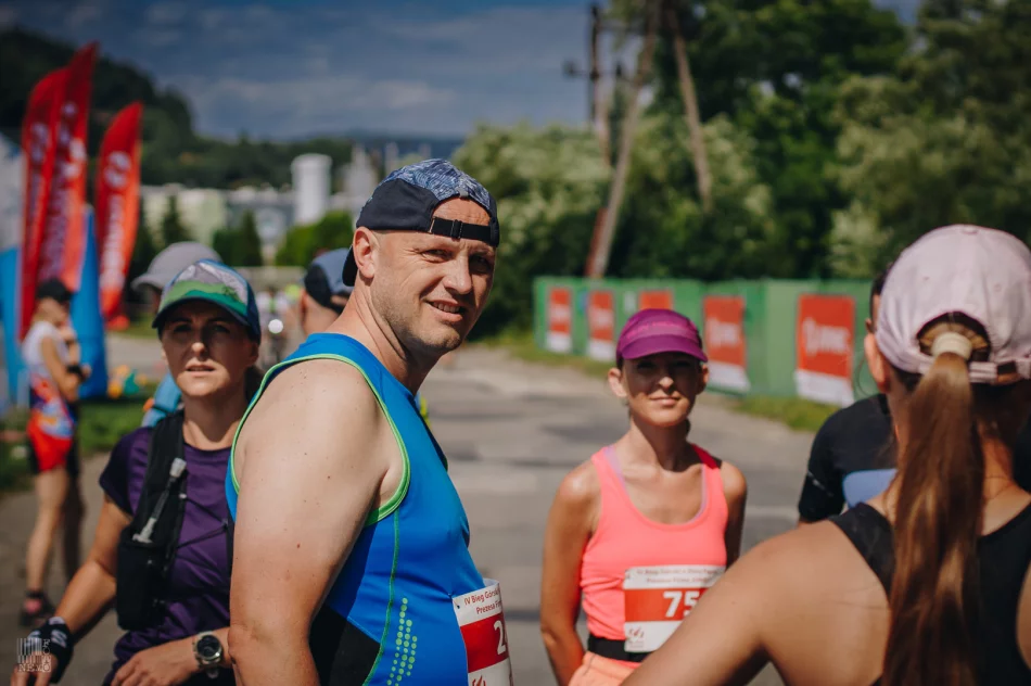 IV Bieg Górski o Złotą Paproć Prezesa Firmy JONIEC - zdjęcie 12