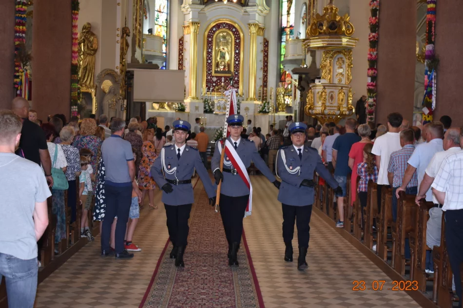 Święto rozpoczęte od uroczystej Mszy - zdjęcie 2