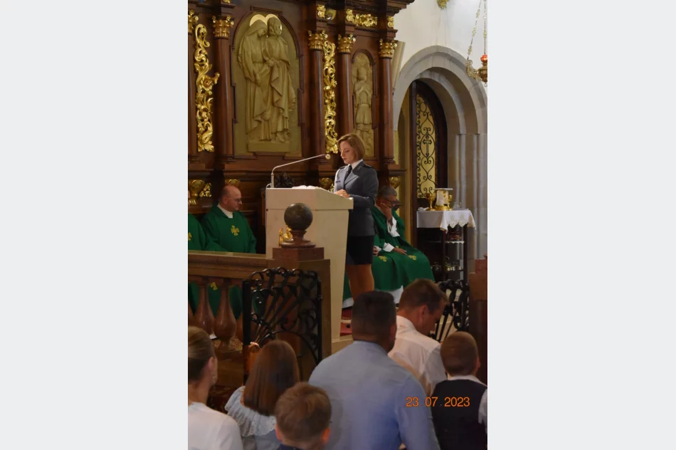 Święto rozpoczęte od uroczystej Mszy - zdjęcie 5