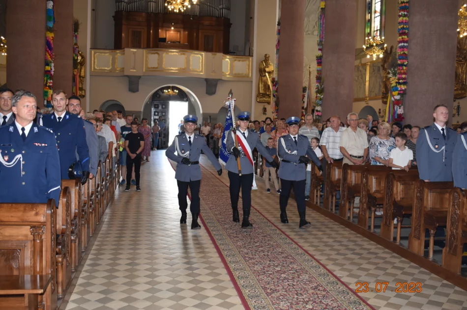 Święto rozpoczęte od uroczystej Mszy - zdjęcie 10
