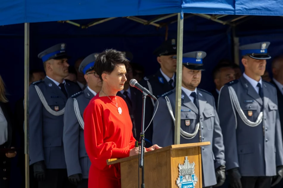 "Służba policji jest naznaczona poświęceniem" - zdjęcie 15