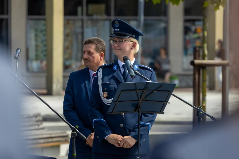 "Służba policji jest naznaczona poświęceniem" - zdjęcie 17