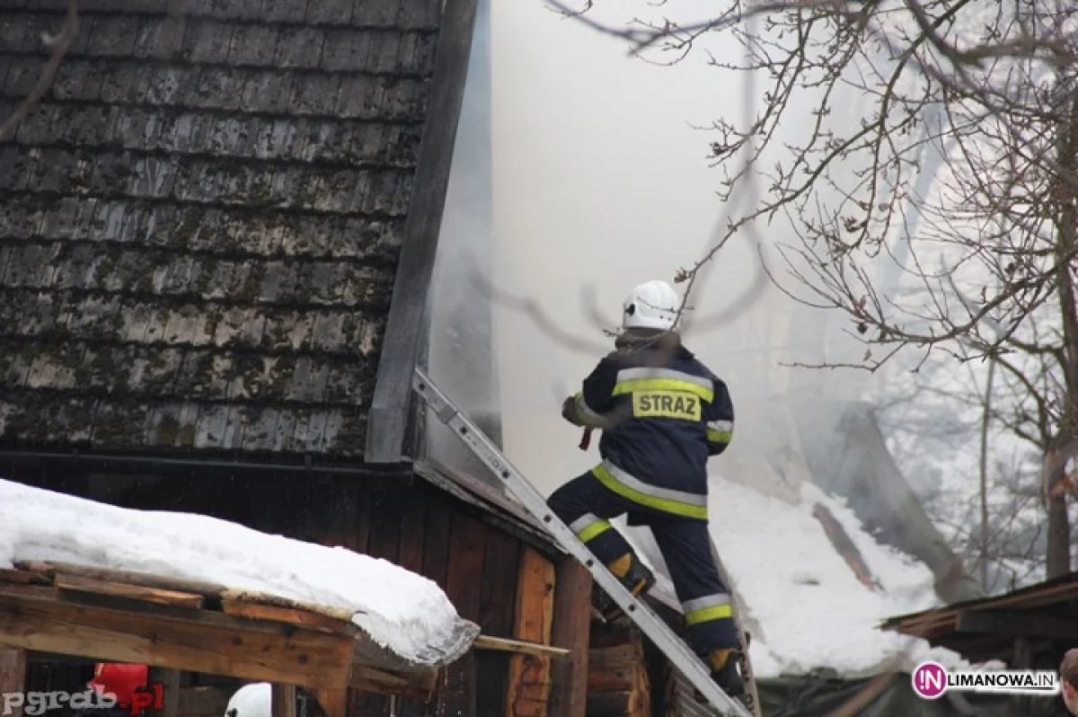 Spłonęła stodoła, uratowano dom