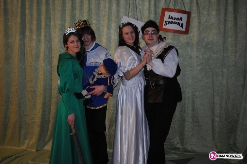 Teatr, romanse i pomoc charytatywna - zdjęcie 2