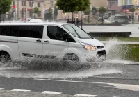 Silny deszcz i burze, spadnie nawet 70 l/m2 deszczu - alert drugiego stopnia - zdjęcie główne