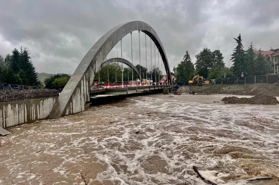 Prześwit pod mostem budzi obawy mieszkańców. Urząd: budowa zgodnie z otrzymanymi warunkami - zdjęcie 4