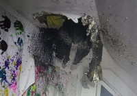 Zwarcie instalacji elektrycznej wywołało pożar  - zdjęcie główne