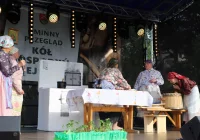 Gospodynie prezentowały dorobek artystyczny i kulinarny - zdjęcie główne