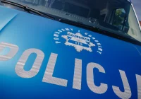 Potrącenie na chodniku i uderzenie w budynek  - zdjęcie główne