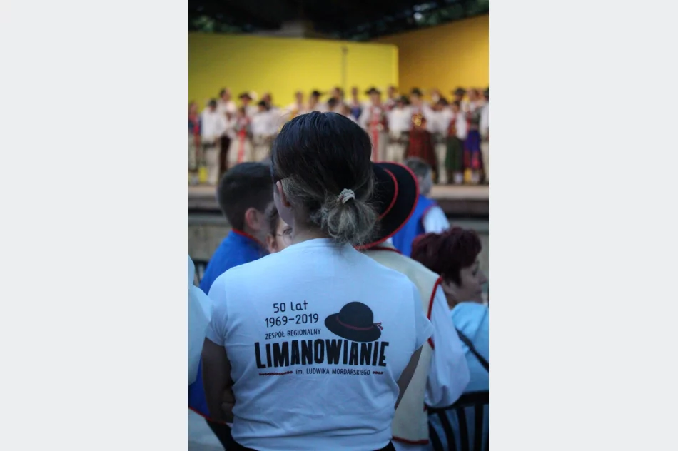 Folklor z różnych stron świata na Święcie Dzieci Gór - zdjęcie 8