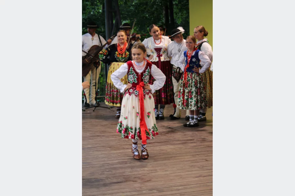 Folklor z różnych stron świata na Święcie Dzieci Gór - zdjęcie 20