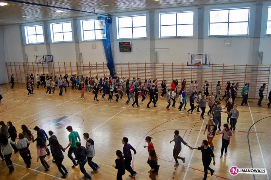 Pożegnanie karnawału w I LO - zdjęcie 2