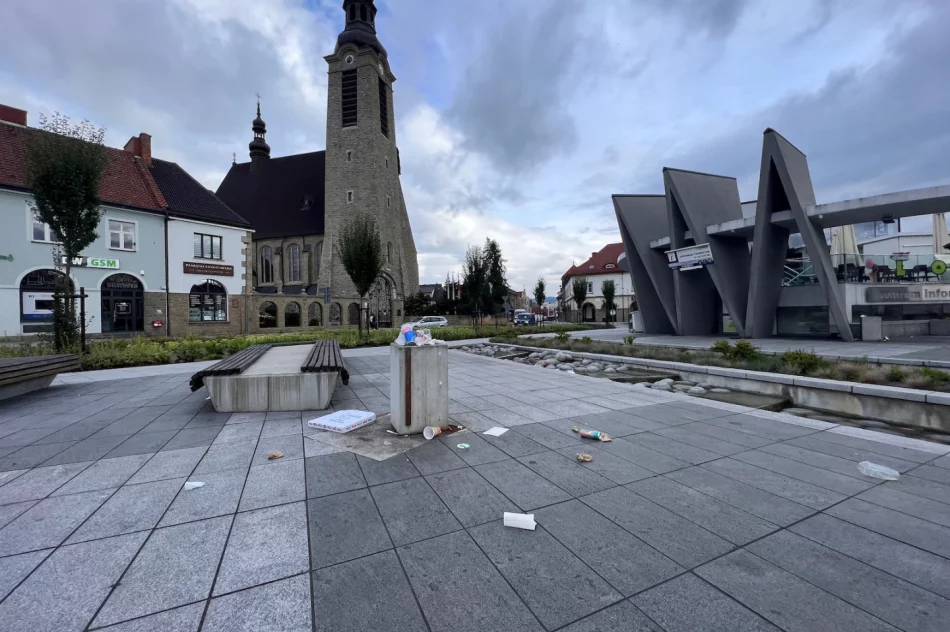 Centrum Limanowej po weekendzie - wysypisko - zdjęcie 10