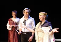 Kabaret 'haratnie w gałę' w Limanowej - zdjęcie główne