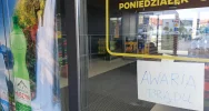 Awaria stacji trafo. Centrum handlowe było bez prądu - zdjęcie 3