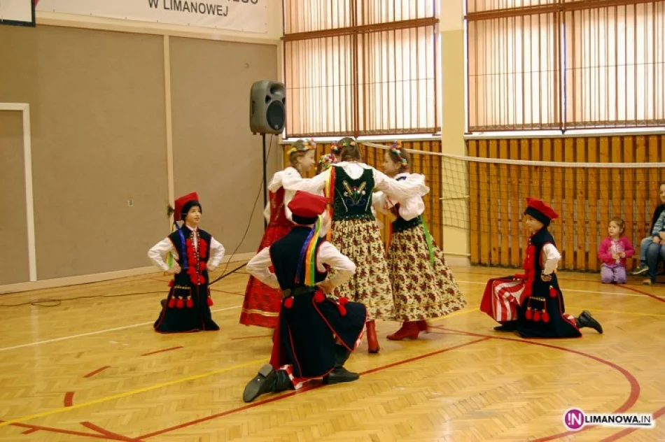 Młodzi muzycy koncertowali w ZSS nr 4 - zdjęcie 3