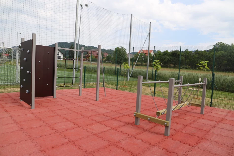 Nowy obiekt rekreacyjno-sportowy w Mordarce - zdjęcie 15