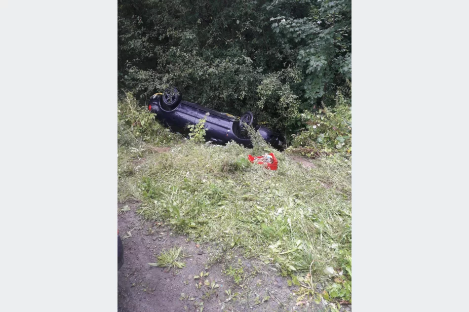 Groźnie wyglądające dachowanie Audi - zdjęcie 2