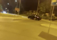 Drift na rondzie "kosztował" 5 tys. zł - zdjęcie główne
