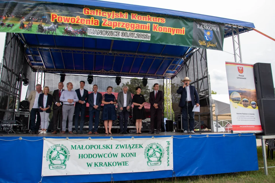 W zawodach wzięły udział 43 zaprzęgi  - zdjęcie 9