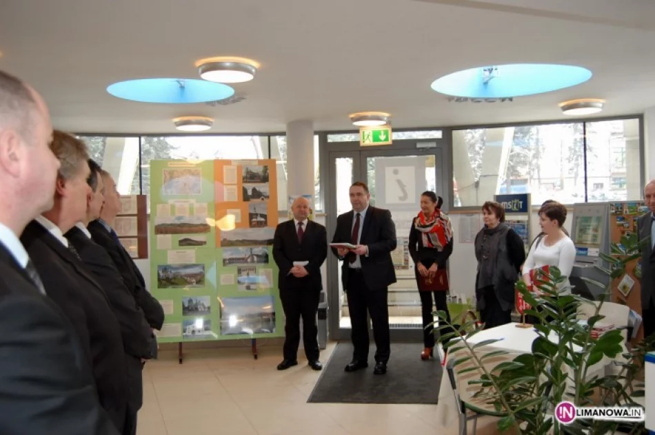 Wystawa i promocja w Buzodromie - zdjęcie 2