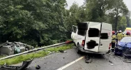 Zderzenie busa i samochodów osobowych. 6 osób zostało rannych - zdjęcie 3