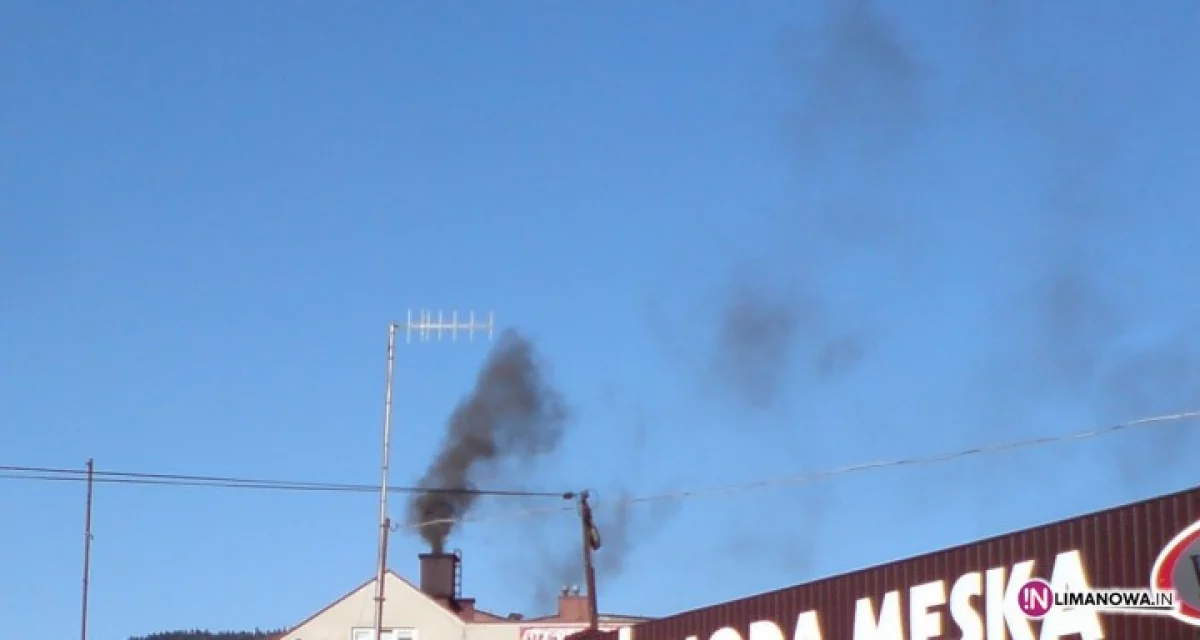 Dym z kominów 'rejonowej'