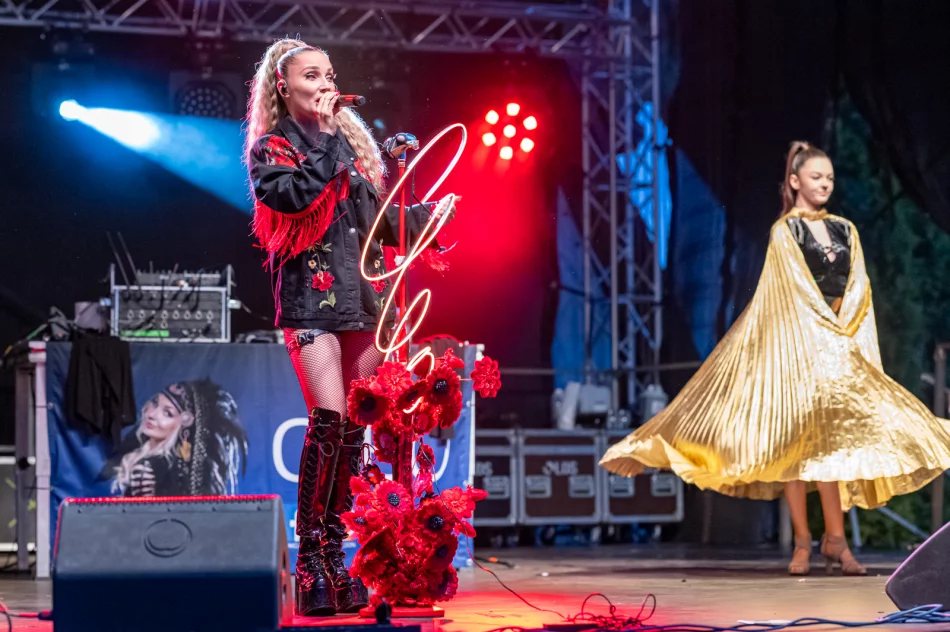 Koncert Cleo na XII Festiwalu Śliwki, Miodu i Sera w Laskowej - zdjęcie 17