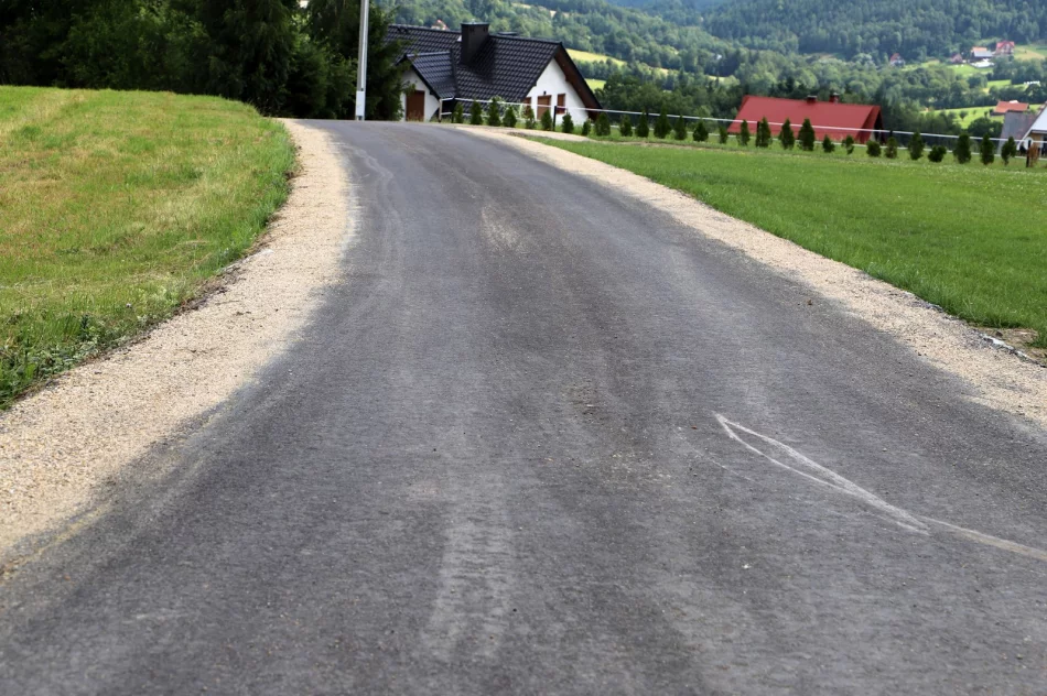 Kolejne odcinki odebranych dróg - zdjęcie 14
