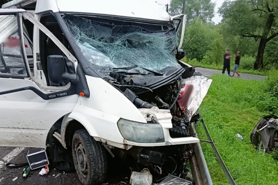 Mieszkańcy Limanowszczyzny wśród poszkodowanych w wypadku  - zdjęcie 7