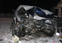 Pościg zakończony zderzeniem czołowym - zdjęcie główne