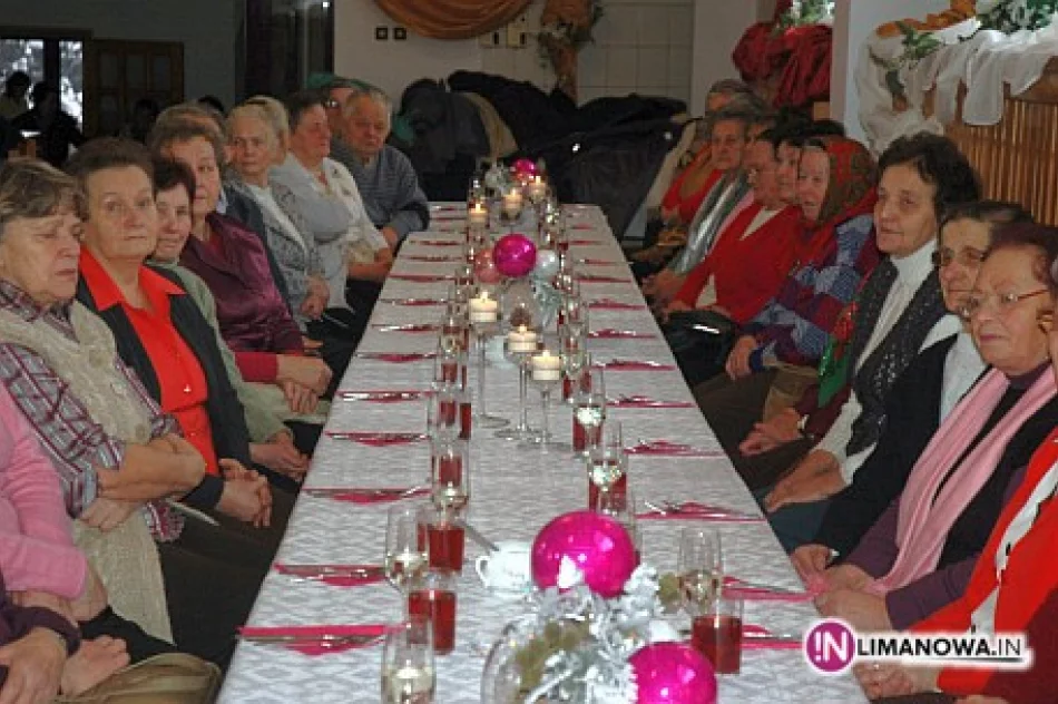 Wspólnie świętowali Dzień Babci i Dziadka - zdjęcie 2