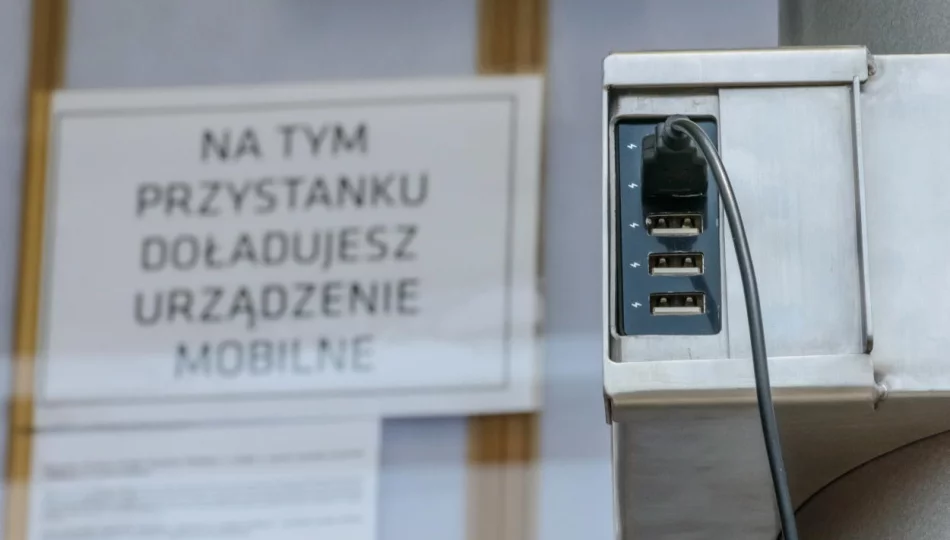 Publiczne ładowarki USB mogą być niebezpieczne - zdjęcie 1