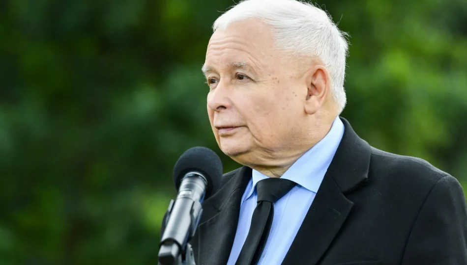 J. Kaczyński: pierwsze pytanie w referendum będzie brzmiało: Czy popierasz wyprzedaż państwowych przedsiębiorstw? - zdjęcie 1