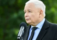 J. Kaczyński: pierwsze pytanie w referendum będzie brzmiało: Czy popierasz wyprzedaż państwowych przedsiębiorstw? - zdjęcie główne
