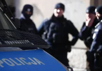 Kraków: policja bada sprawę kartek promujących wagnerowców - zdjęcie główne