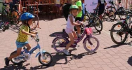 Mini Wyścig Henryka Łasaka zgromadził 100 młodych kolarzy - zdjęcie 3