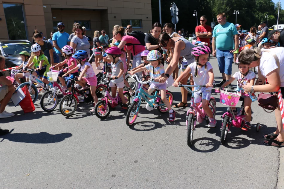 Mini Wyścig Henryka Łasaka zgromadził 100 młodych kolarzy - zdjęcie 11