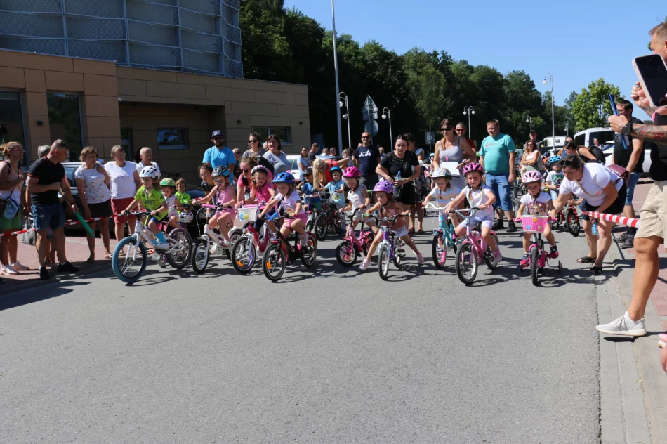 Mini Wyścig Henryka Łasaka zgromadził 100 młodych kolarzy - zdjęcie 12