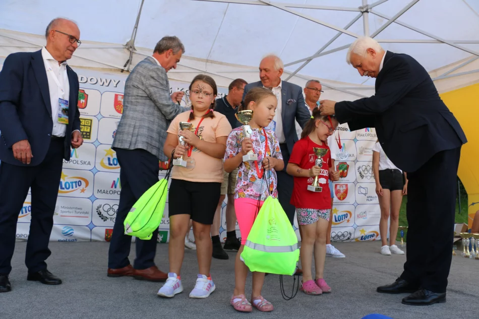 Rywalizowali też młodzi kolarze. Na starcie ponad 100 zawodników - zdjęcie 9