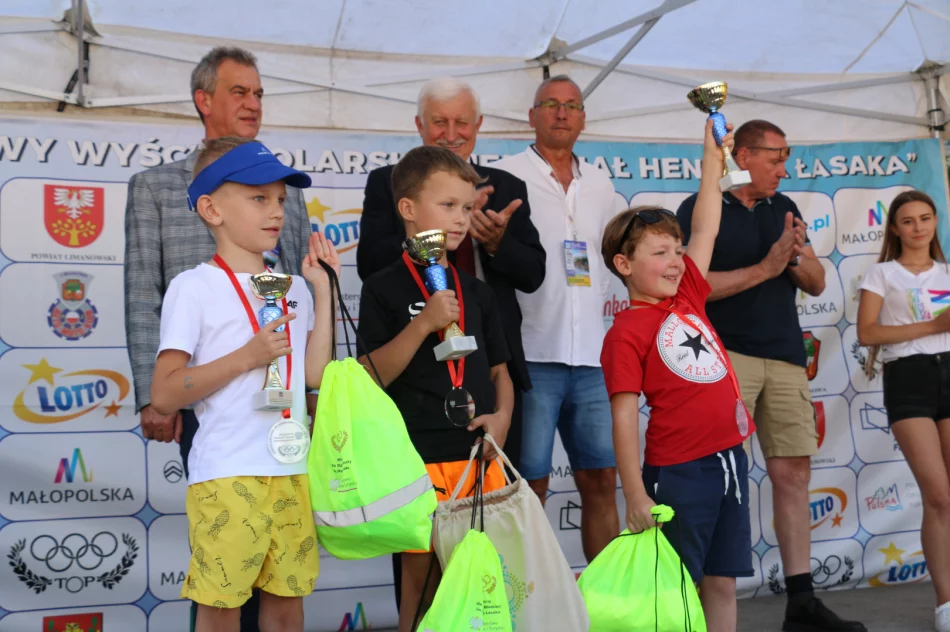 Rywalizowali też młodzi kolarze. Na starcie ponad 100 zawodników - zdjęcie 4