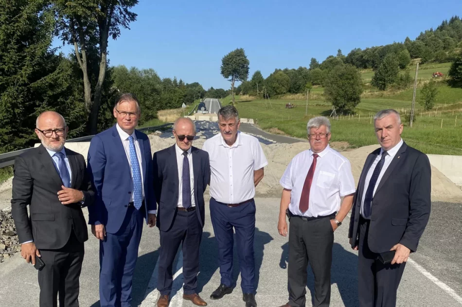 Ruch wahadłowy w Kasinie Wielkiej? O sprawie poinformowany minister - zdjęcie 3