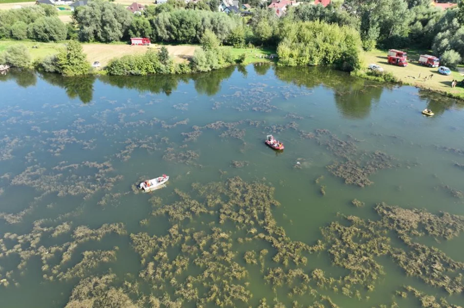Utonęli 12-latek i 20-latek. Strażacy relacjonują poszukiwania  - zdjęcie 4