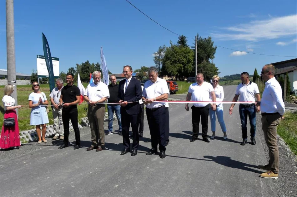 Wiceminister na otwarciu drogi - zdjęcie 3