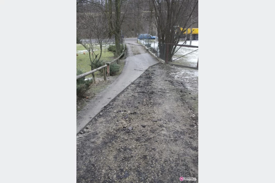 Powstał pomnik głupoty - zdjęcie 4